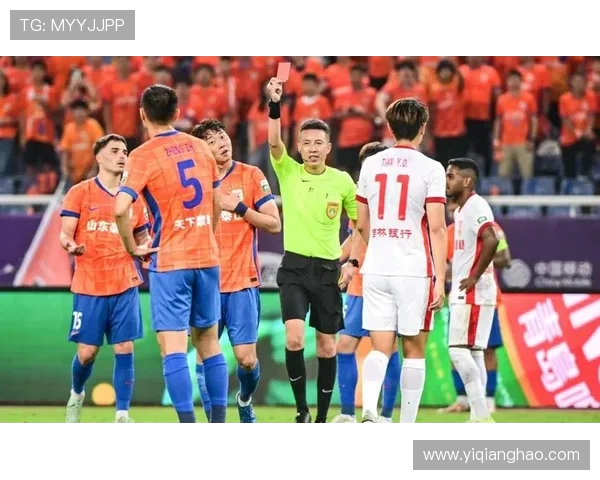 达万：国脚归队无缝衔接！国安登顶榜首，争冠进入白热化